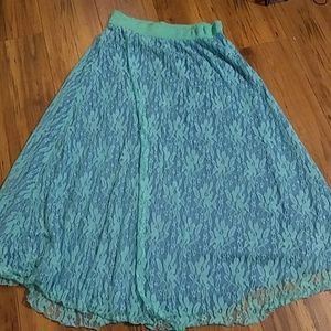 LuLaRoe Lucy Skirt